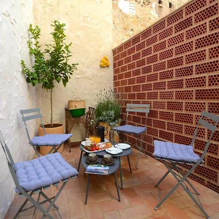 Holiday home With Two And Balcony